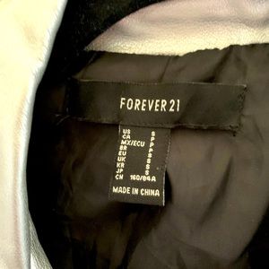 Forever 21
Silver 
Pleather 
Jacket 
Size small